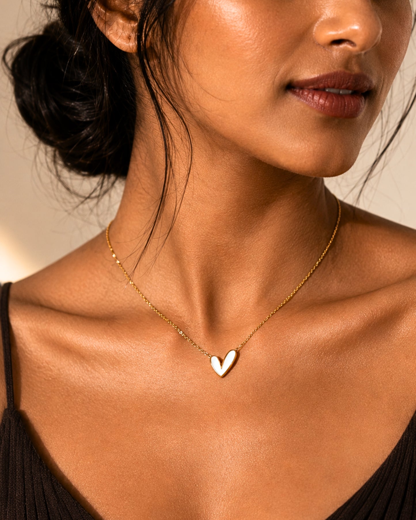 Anti-Tarnish Mother of Pearl Heart Pendant