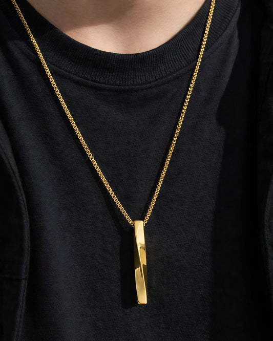 Men’s Anti-Tarnish Helix Bar Pendant (GOLD)