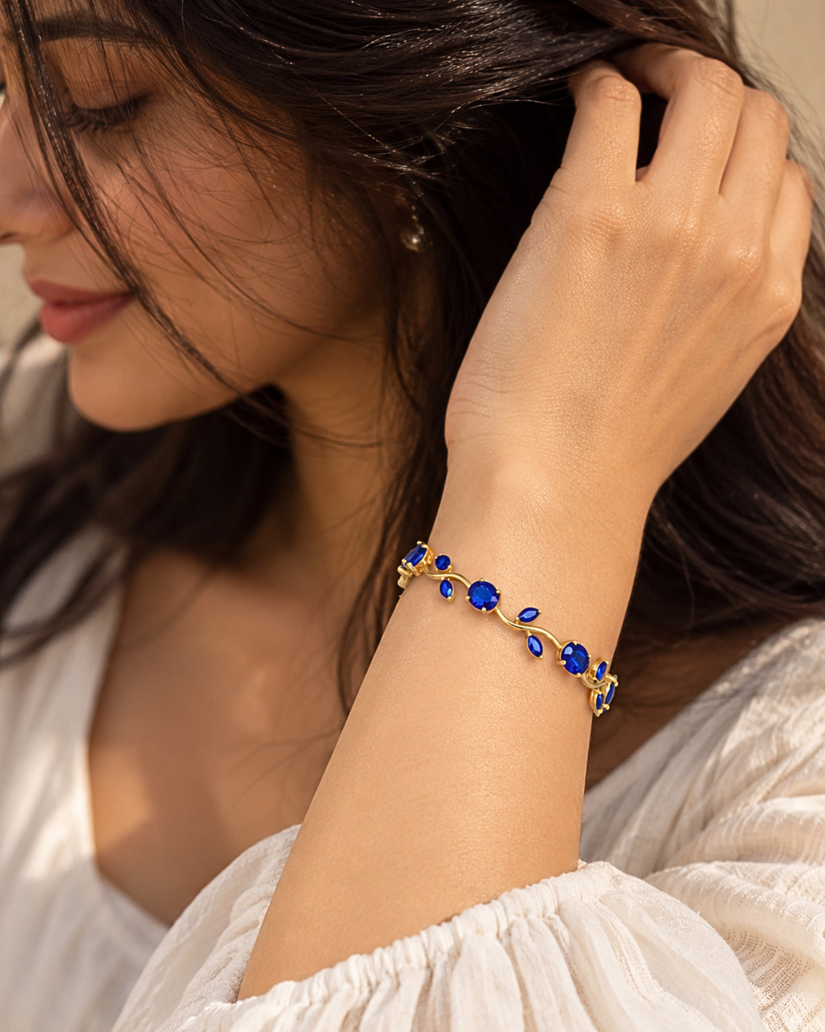 Anti-Tarnish Dark Blue Tulip Bracelet