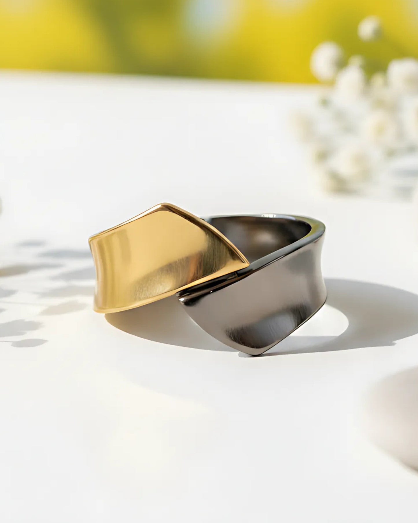 Anti-Tarnish Openable Zig-Zag Bracelet