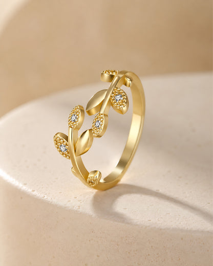 Seraphina Leaf Ring