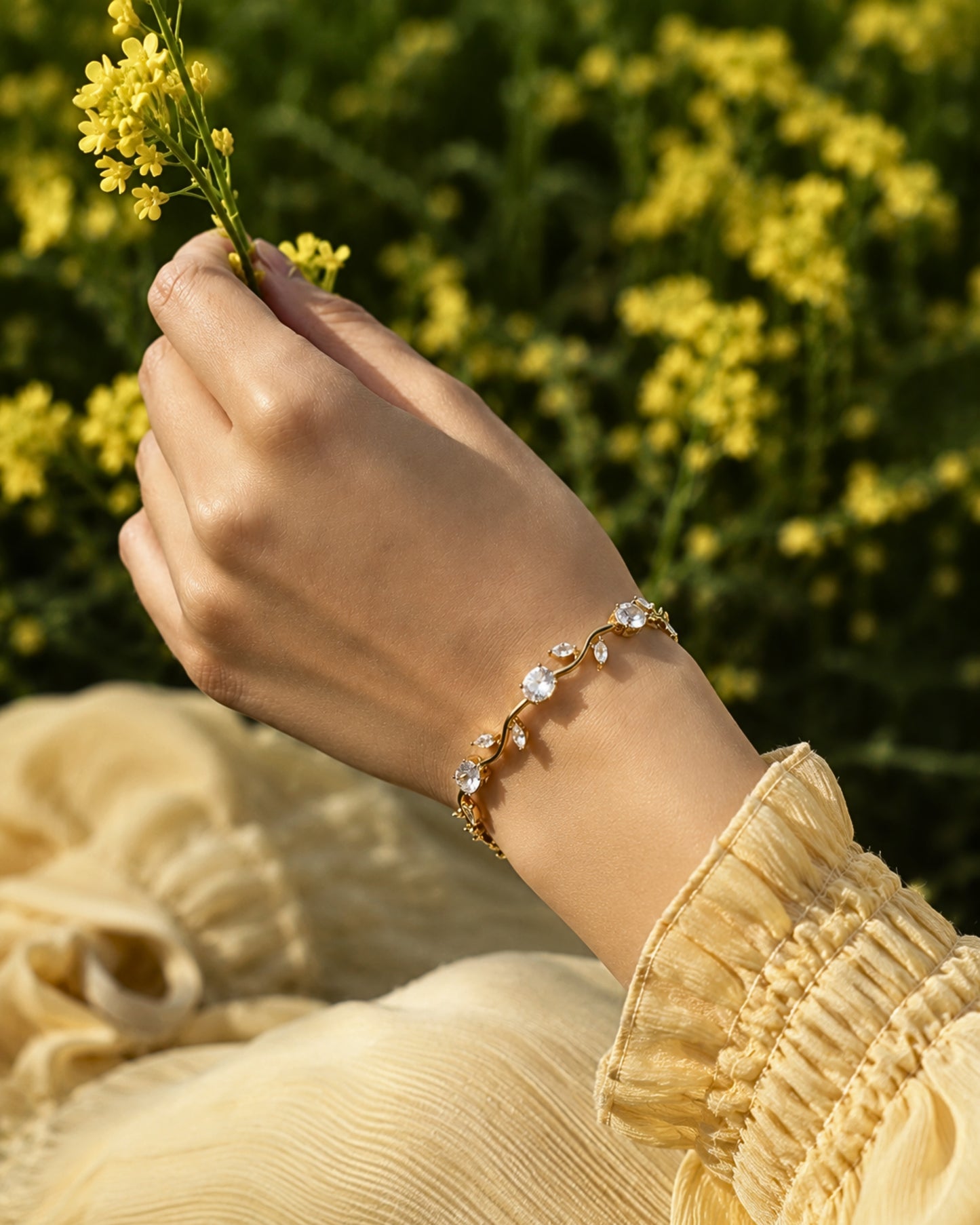 Anti-Tarnish Golden Tulip Bracelet