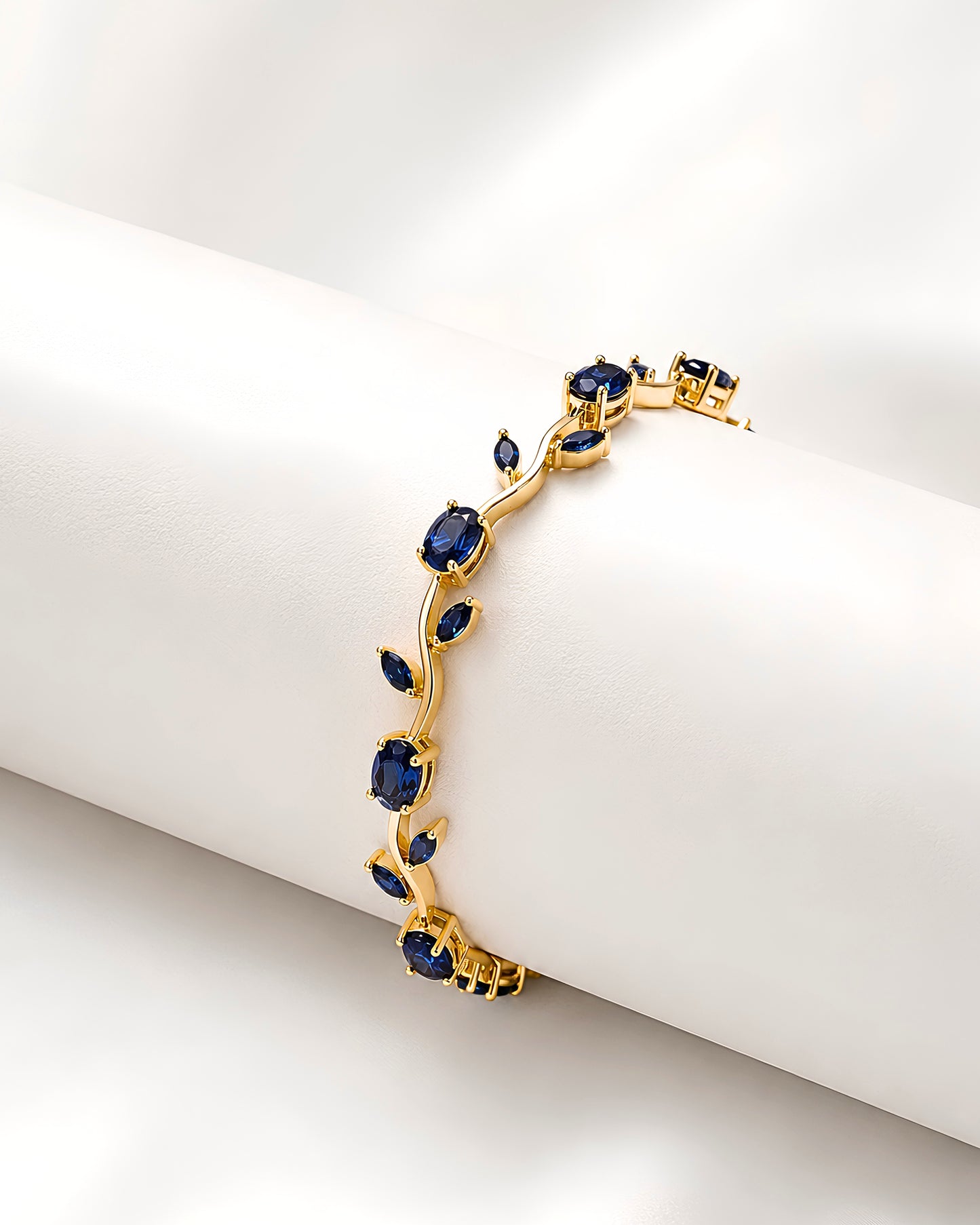 Anti-Tarnish Midnight Blue Tulip Bracelet