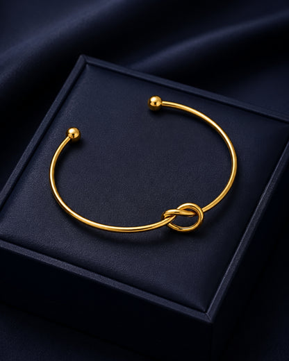 Anti-Tarnish Gold Knotted Cuff Bracelet