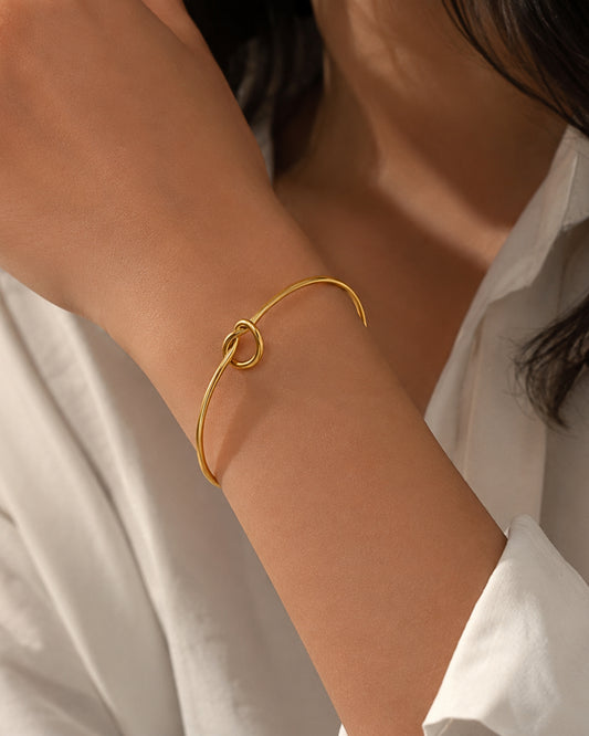 Anti-Tarnish Gold Knotted Cuff Bracelet