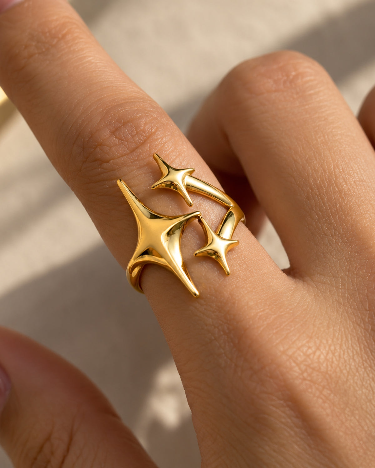 Anti-Tarnish Star-Crested Ring