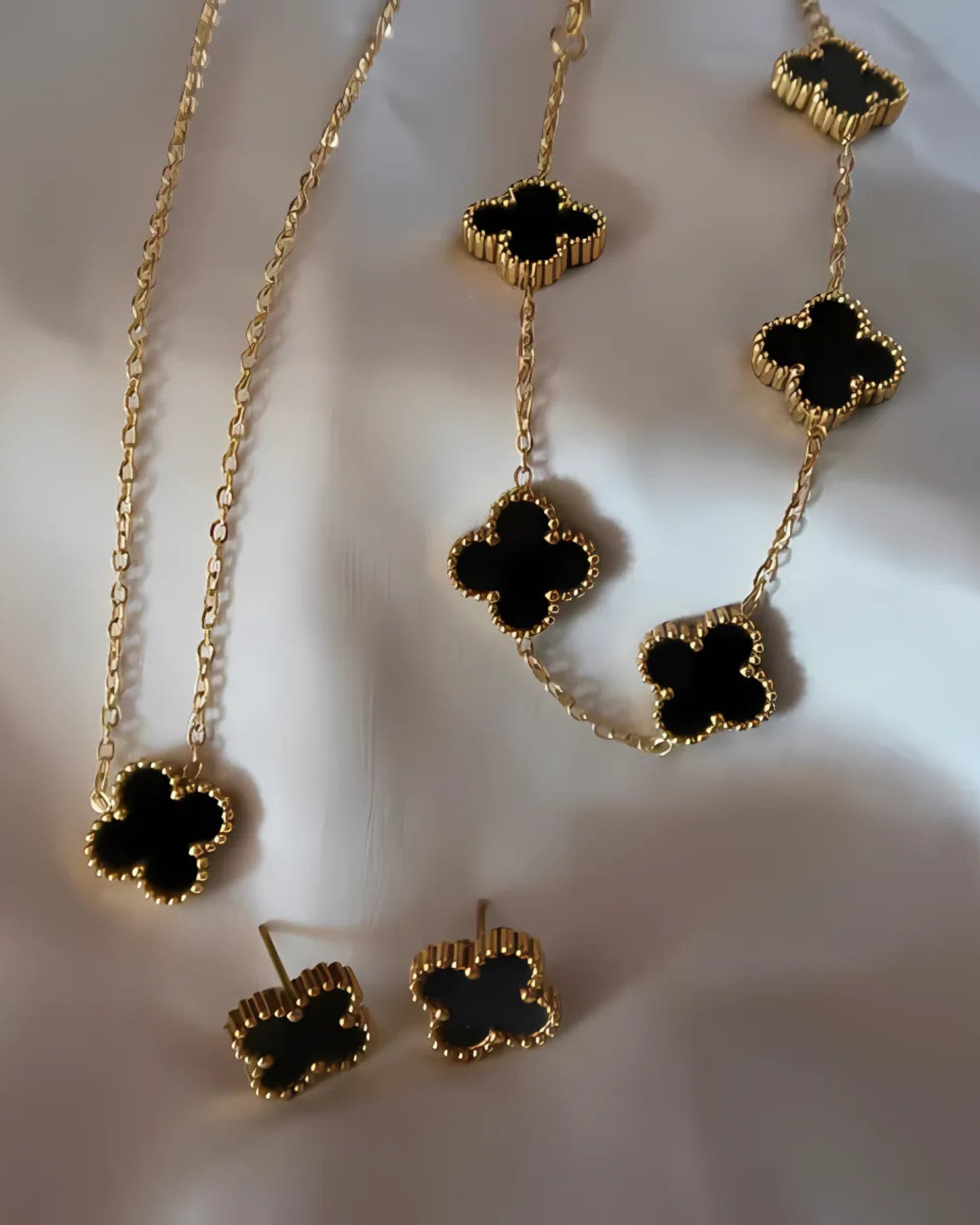 Anti-Tarnish Gold-Plated Black Clover Jewellery Set