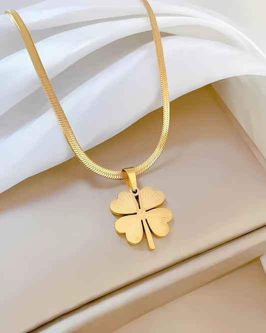 Anti-Tarnish Gold-Plated Clover Pendant