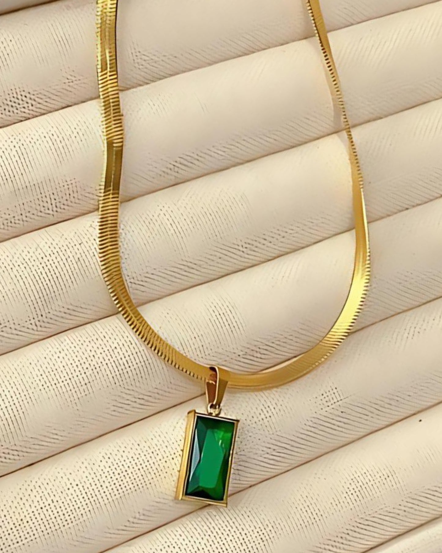 Green Anti-Tarnish Gold-Plated Geometric Pendant