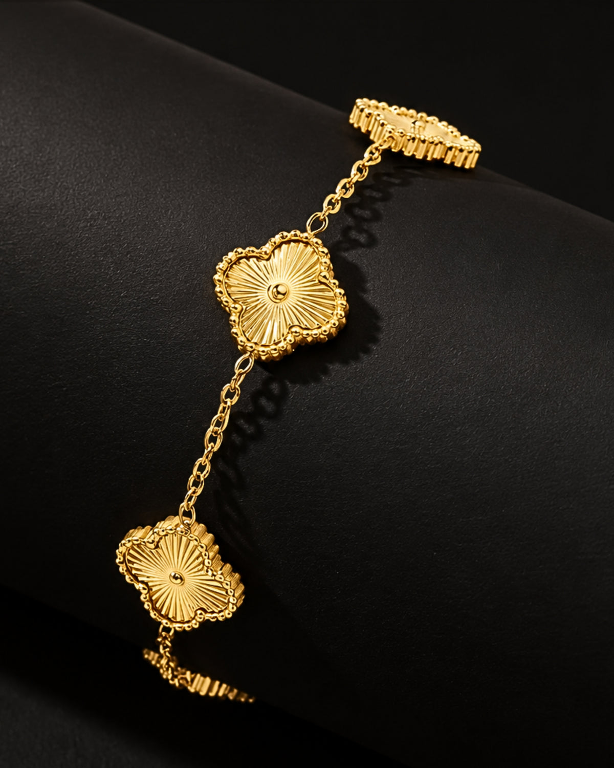 Anti-Tarnish Golden Clover Bracelet
