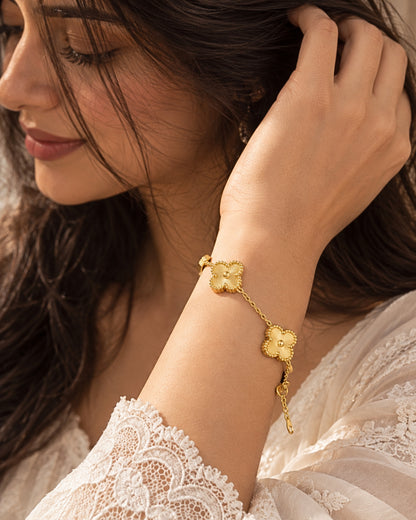 Anti-Tarnish Golden Clover Bracelet