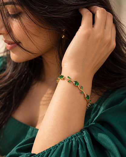 Anti-Tarnish Gold-Green Tulip Bracelet